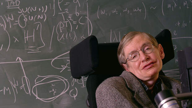 Sun: девушки в бикини на фото с Хокингом из дела Эпштейна были сиделками