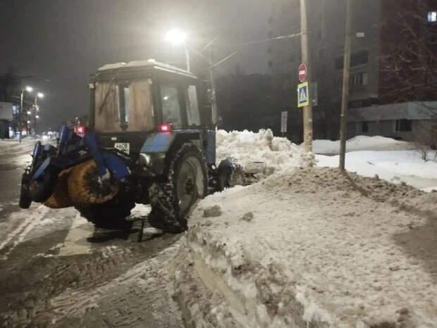 57 машин чистили Иваново ночью, днём выйдут 136 рабочих