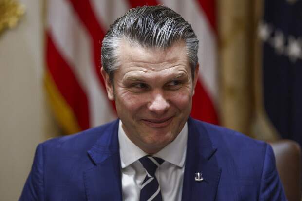 Хегсет поиронизировал над отсутствием британского флота в Ормузском проливе