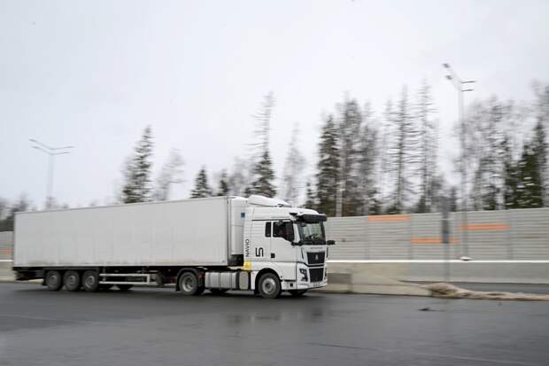 «Умная» логистика: как технологии меняют грузоперевозки в России