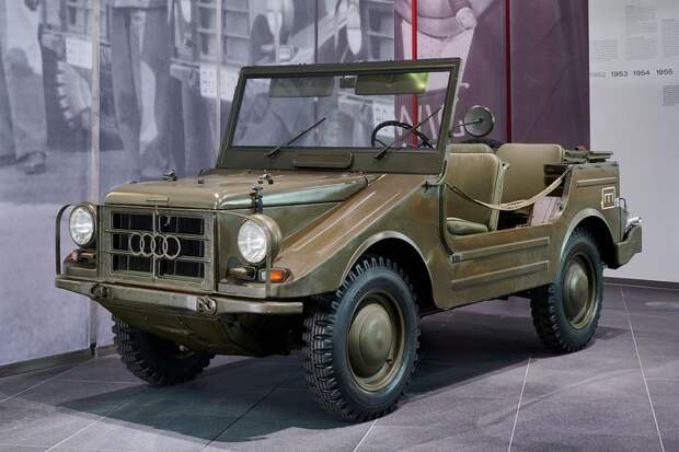 DKW Munga был первым послевоенным внедорожником на вооружении немецкой армии. Кстати, это фото сделано в музее Audi