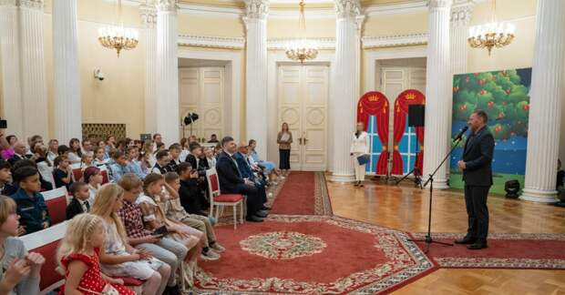 В ЗакСе Петербурга проведут три праздника для детей за 3 млн