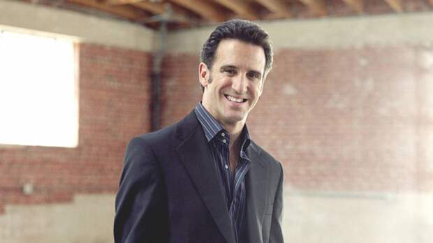 Eric marienthal, улыбка, пиджак, свет, рубашка обои, фото, картинки