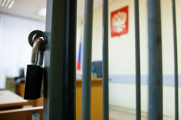 Чиновника из Пятигорска задержали за превышение полномочий