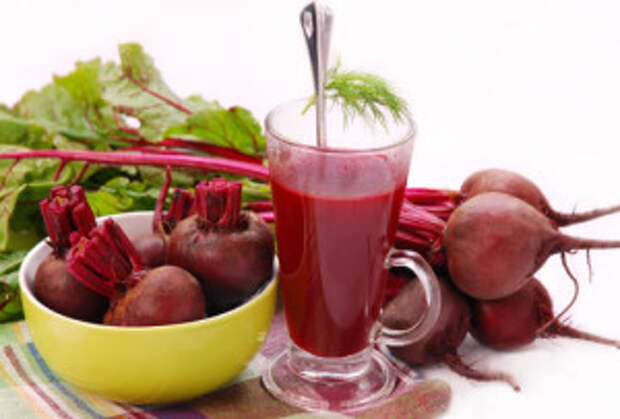 fresh beets with leaves and clear soup