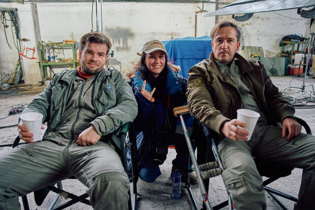 Завершились съемки «Взлетной полосы» с Нино Нинидзе, Егором Корешковым и Андреем Ургантом