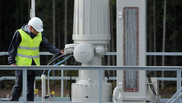 Пуск в эксплуатацию второй ветки газопровода Северный поток. Архивное фото