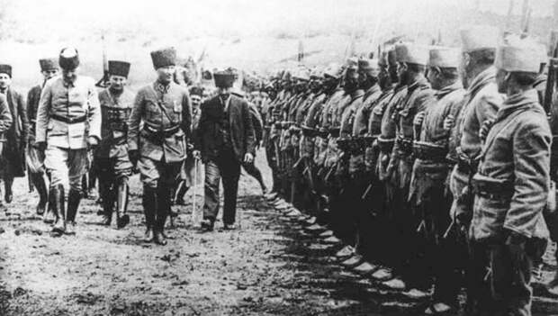 Как большевики помогли становлению современной Турции