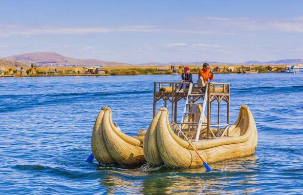 9. Barco de totora (Перу).