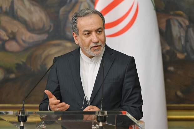 Аракчи предложил пересмотреть договоренности по Ормузскому проливу после войны