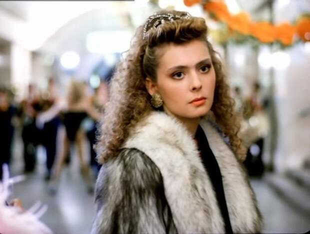 Как изменилась красавица актриса Ирина Маркова сыгравшая в главную роль в фильме "Настя" (1993).
