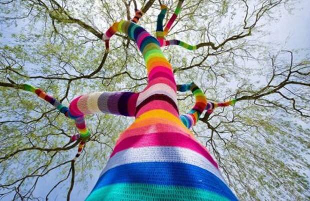 Уличное вязание - новое искусство