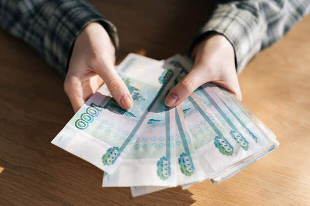 В Краснодарском крае мошенники выманили у женщины 7 млн рублей