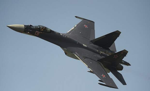 Истребитель СУ-35