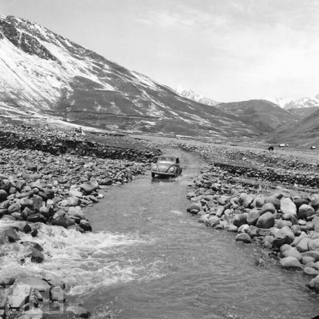 Фольксваген «Жук»: от Гитлера до хиппи (27 фото)