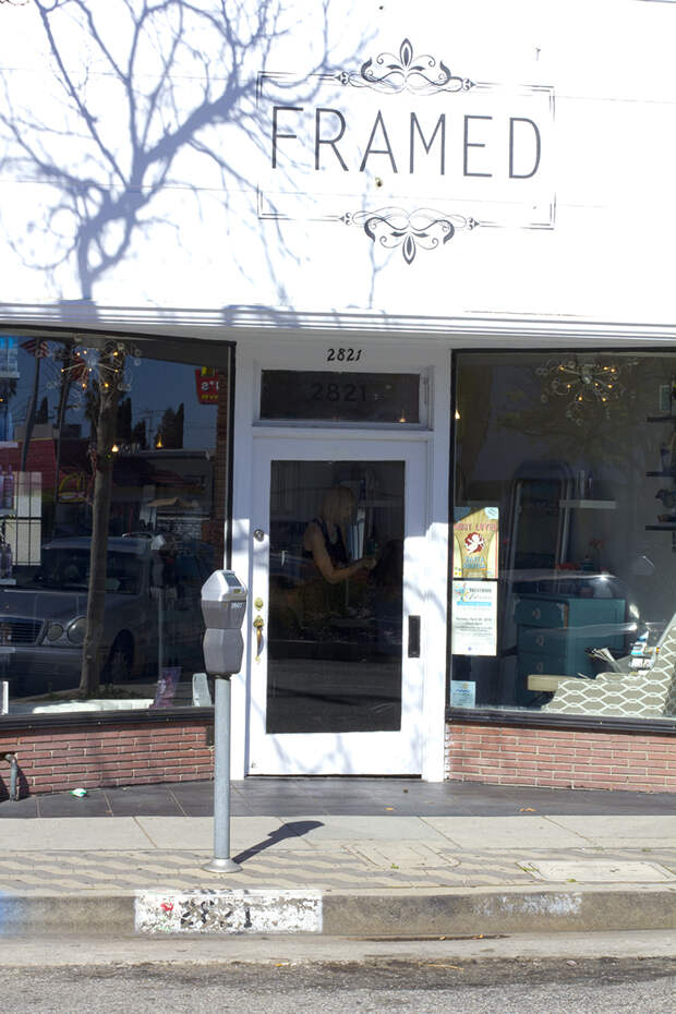 Framed Salon Pico Blvd Santa Monica - Gwen Aatlo