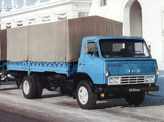 autowp.ru_zil_175_1.jpg