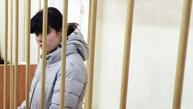 Студентка МГУ Варвара Караулова в зале заседаний Лефортовского суда Москвы