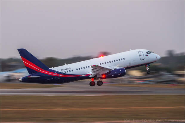 Aero India, второй день Aero India, второй день