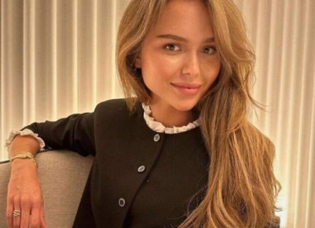 Стефания Маликова сбежала из Дубая под сиренами