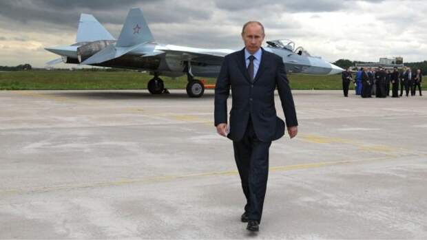 The Telegraph: Походка Путина демонстрирует готовность стрелять в любой момент