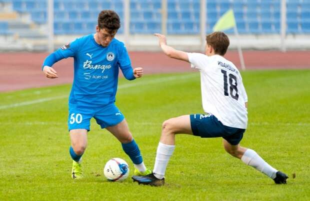 Астраханский «Волгарь» неожиданно разгромили дома