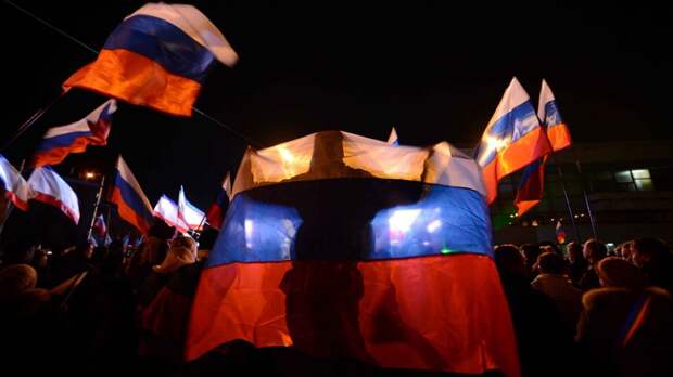ЕС в панике: старая добрая тройка козырей принесла России победу в схватке с Западом