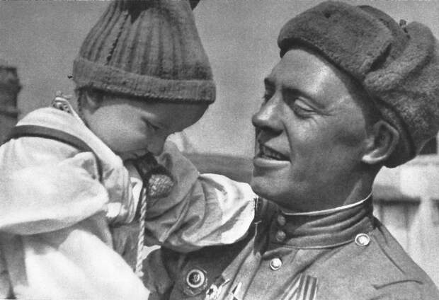 chekhoslovakialiberation001-75