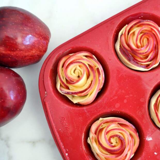Красивый десерт: Яблочные розы десерт, розы, яблоки