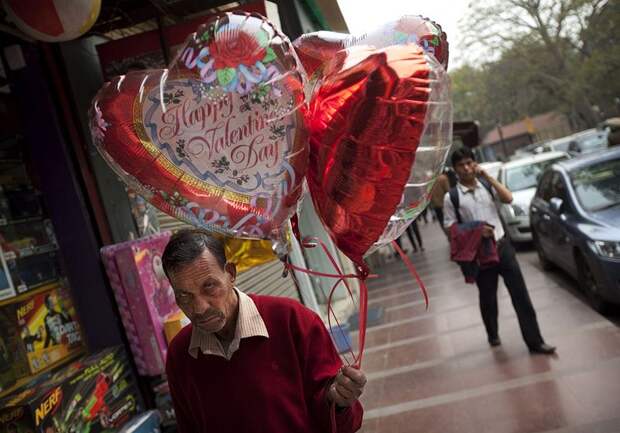 Мир отпраздновал День святого Валентина (22 фото)