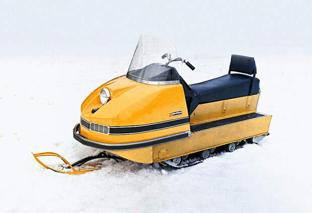 В феврале 1973 года Государственная комиссия приняла решение о серийном производстве «Буранов», и к концу года была выпущена первая тысяча снегоходов. На сегодняшний день произведено более 250 000 «Буранов» и его модификаций. 