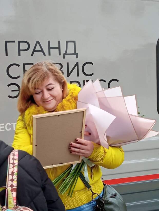 В Симферополе встретили миллионного пассажира, проехавшего по Крымскому мосту на поезде