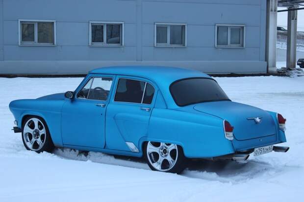 ГАЗ-21 с двигателем 2JZ-GTE ГАЗ-21 с двигателем 2JZ-GTE 2JZ, toyota, волга, газ-21, свап, тюнинг