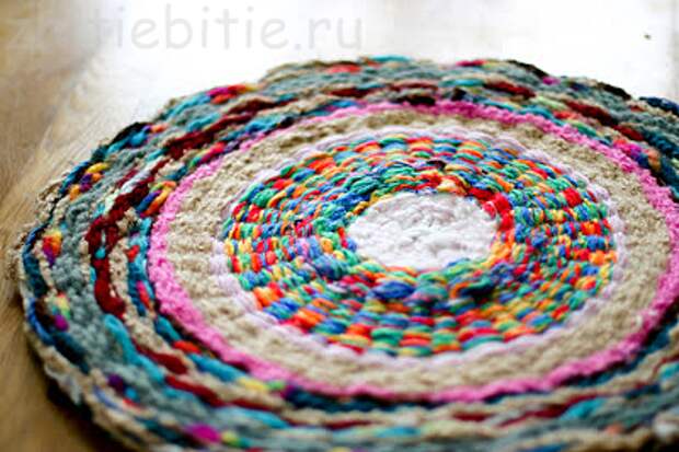 Плетение декоративного коврика