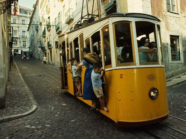 1965 Lisbon Bairro Alto by Volkmar K Wentzel.jpg