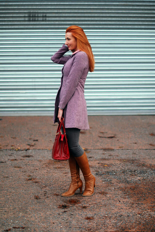 Autumn/Winter style: Peter Pan collar lavender coat, tan boots, red bag
