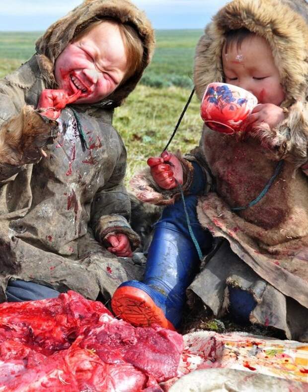 Мужчины и мясо.