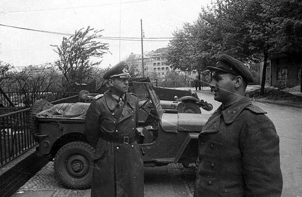 Падение Берлина на фотографиях весны 1945 года (24)