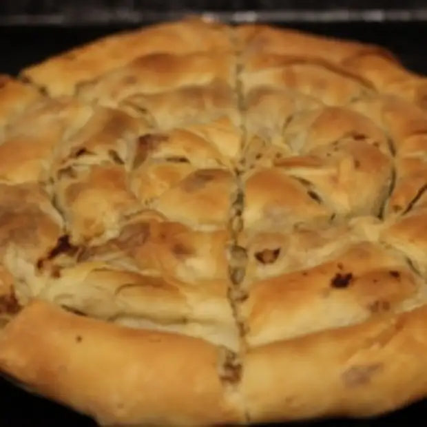 Сары бурма. Бурма пирог. Бурма с тыквой. Крымскотатарская бурма. Крымская бурма.