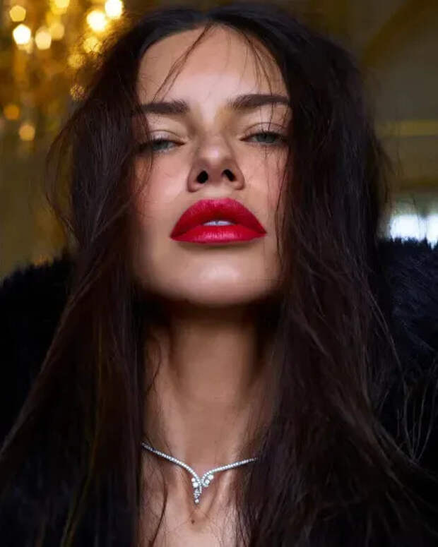 Адриана Лима для Vogue (Франция)