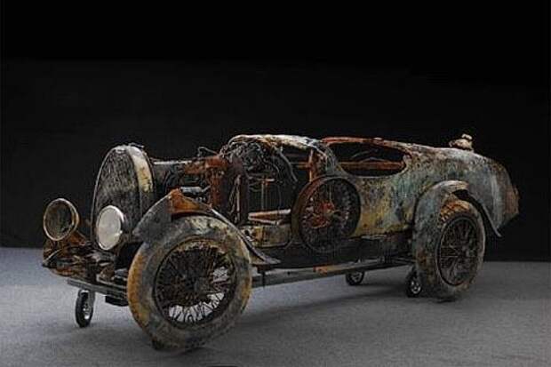 Флюиды от Bugatti (19 фото)