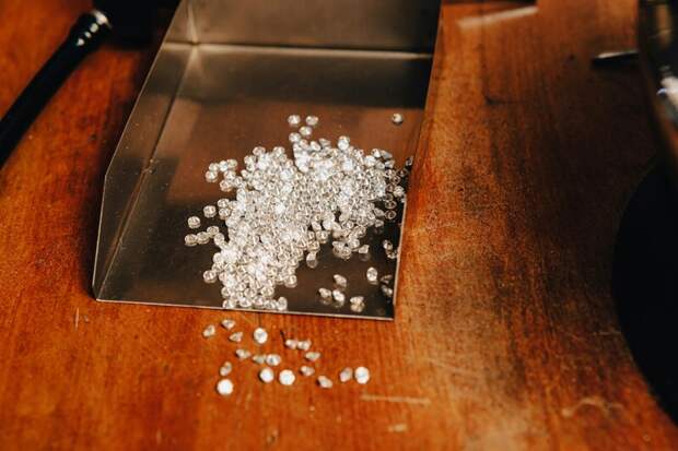 Бельгия возобновляет ввоз промышленных алмазов из России после перерыва в три месяца