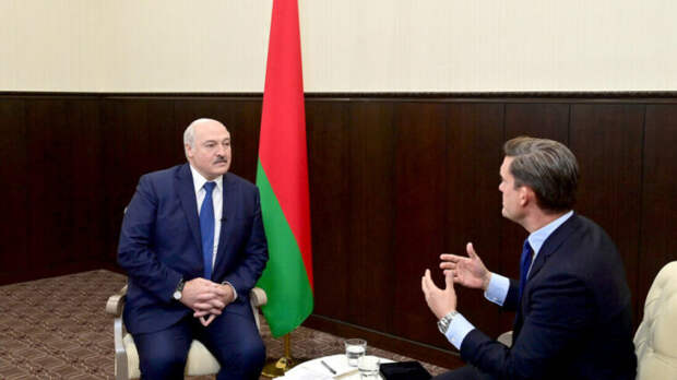 Лукашенко: Польша провоцирует США применить ядерное оружие