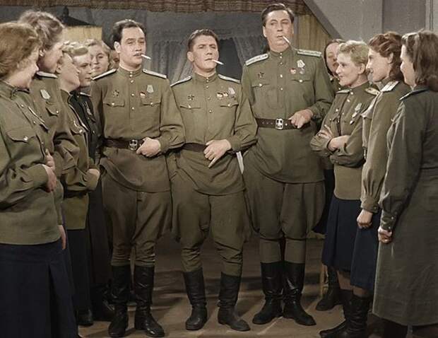 2. «Небесный тихоход», 1945 год. кино, фильм