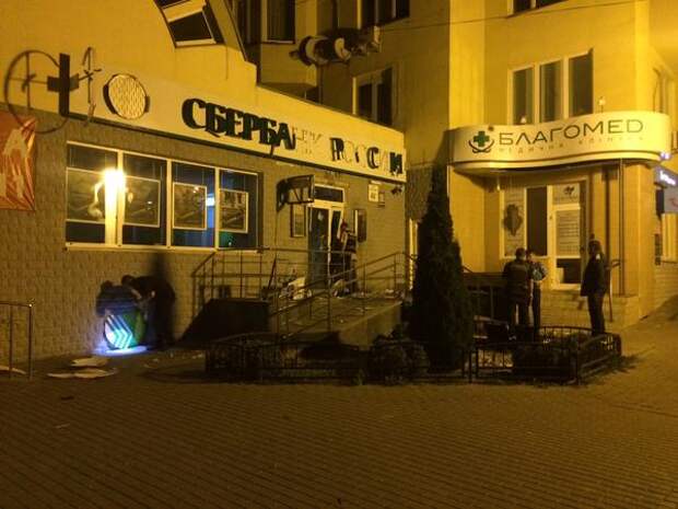 Прямая ссылка на встроенное изображение