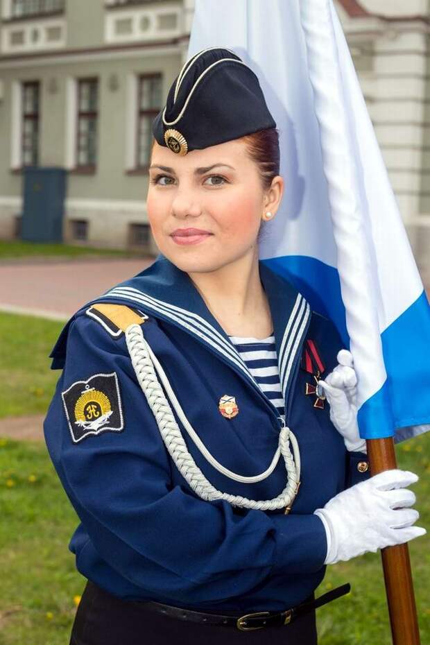 Женщина на корабле корабль, море, служба, флот