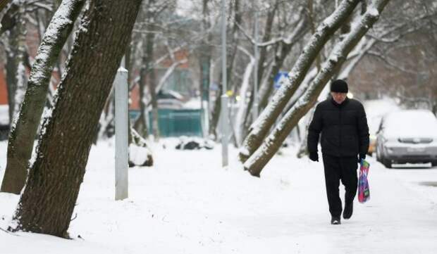 «Желтый» уровень опасности из-за гололедицы объявлен в Москве до вечера субботы
