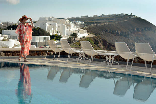 Imerovigli, Santorini: Full length floral kaftan, wide-brimmed hat | Not Dressed As Lamb
