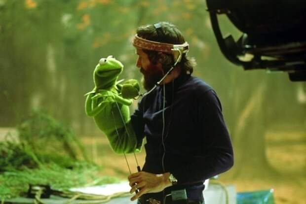 Awesome Behind The Scenes Photos From Old Movies (27)