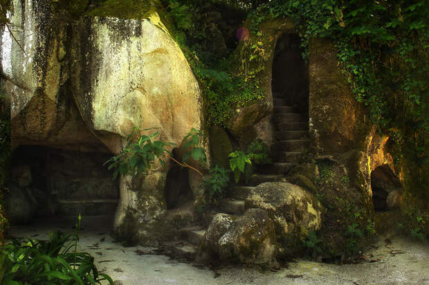 Пещеры Кинта Да Регалейра, Сказочно, дворец, история, факты